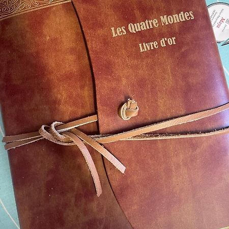 B&B Les 4 Mondes 布科·莱斯白老城 外观 照片